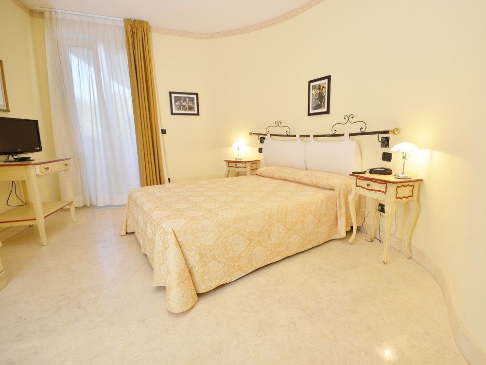 Relais Du Lac Desenzano del Garda Dış mekan fotoğraf